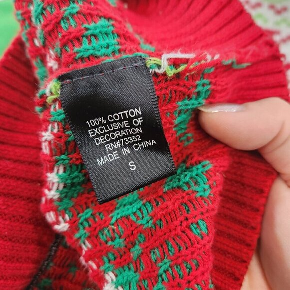 33 Degrees Dinosaur Christmas Sweater Size S T-Rex Hat Scarf Ugly Xmas Party - Picture 11 of 11